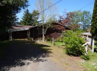 600 Queens Ct, Lakeside, OR 97449