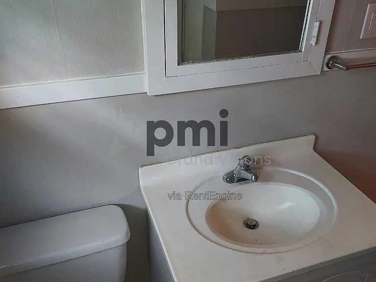 2060 N Water St — Photo 9
