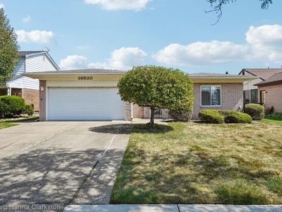 38920 Lowell Ct, Sterling Heights, MI, 48310