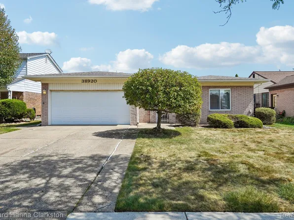 38920 Lowell Ct, Sterling Heights, MI 48310
