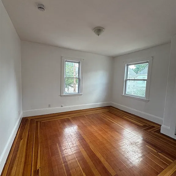 16 Falkland St #2 — Photo 20