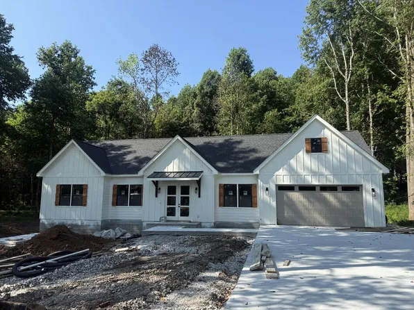 198 Cave Cir, Manchester, TN 37355