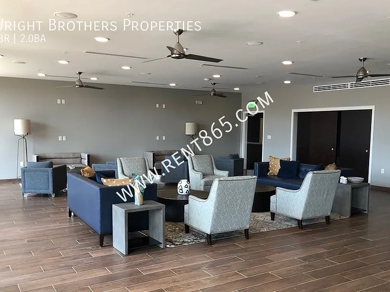 333 W Depot Ave #401 — Photo 10