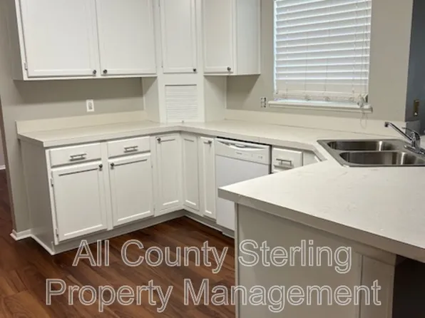 2261 Saint Augustine St, Deltona, FL 32738