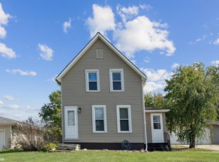 1108 S 4th St, Marshalltown, IA 50158