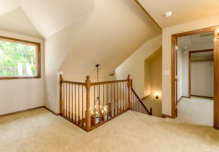 11618 Jennifer Ct E — Photo 16