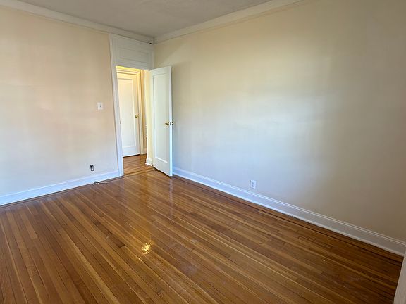 5th image of 253 Cumberland St APT 308