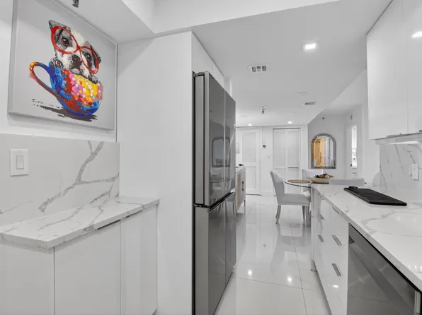 6815 Willow Wood Drive #4083, Boca Raton, FL 33434