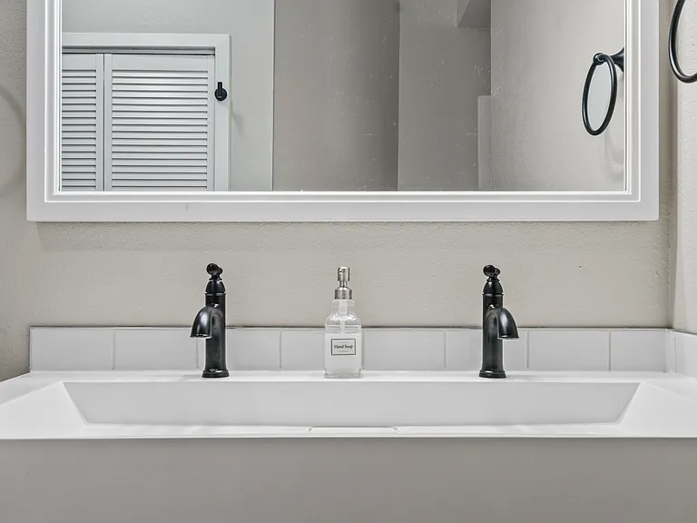 3108 Linnet Dr — Photo 16