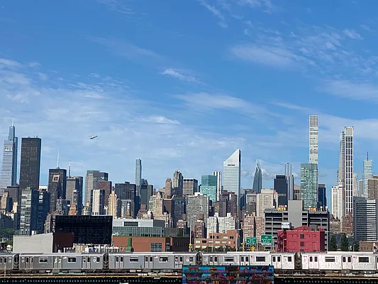 Rented by Chase Global Realty Corp | media 19