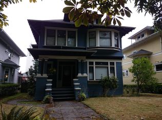 736 17th Ave E, Seattle, WA 98112