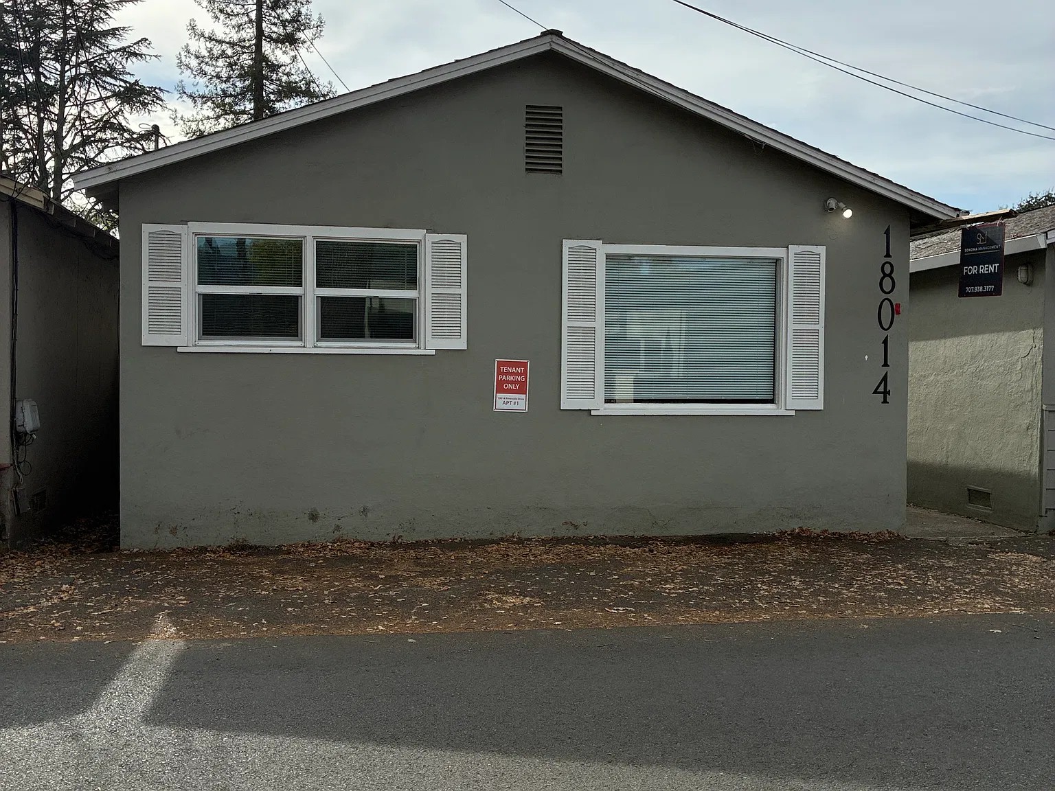 1 bed, $2,000 — Photo 1