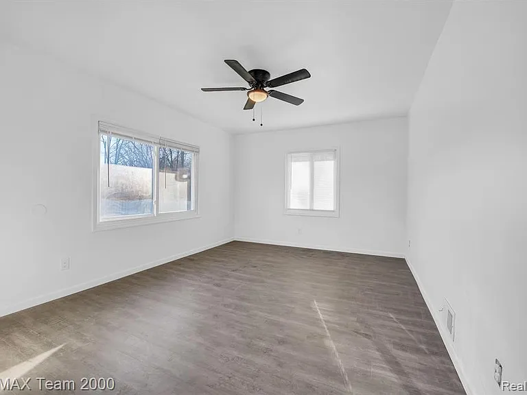 48905 Nine Mile Rd — Photo 21