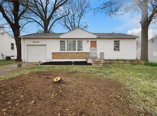 8537 General Grant Ln, Saint Louis, MO