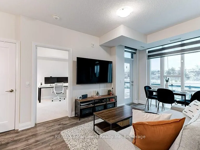 16 Concord Pl #123 — Photo 23