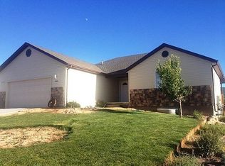 1840 Saddleback View Dr, Enoch, UT 84721
