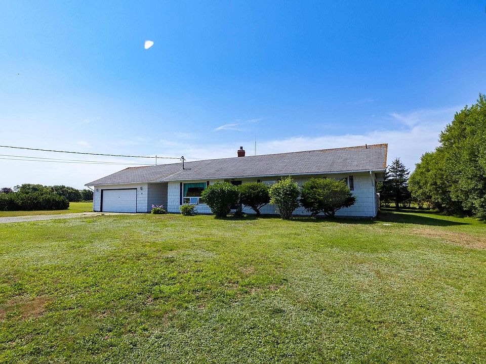 1st image of 76 Saulnierville Wharf Rd