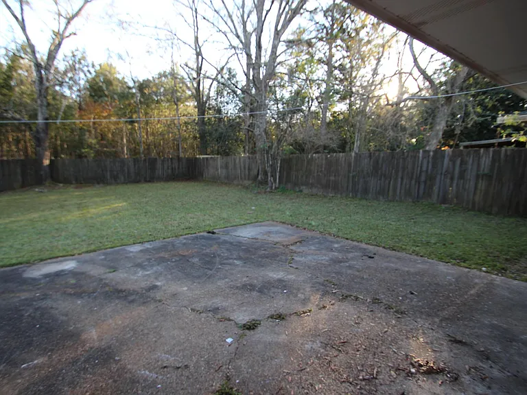 3753 Autumndale Dr — Photo 16