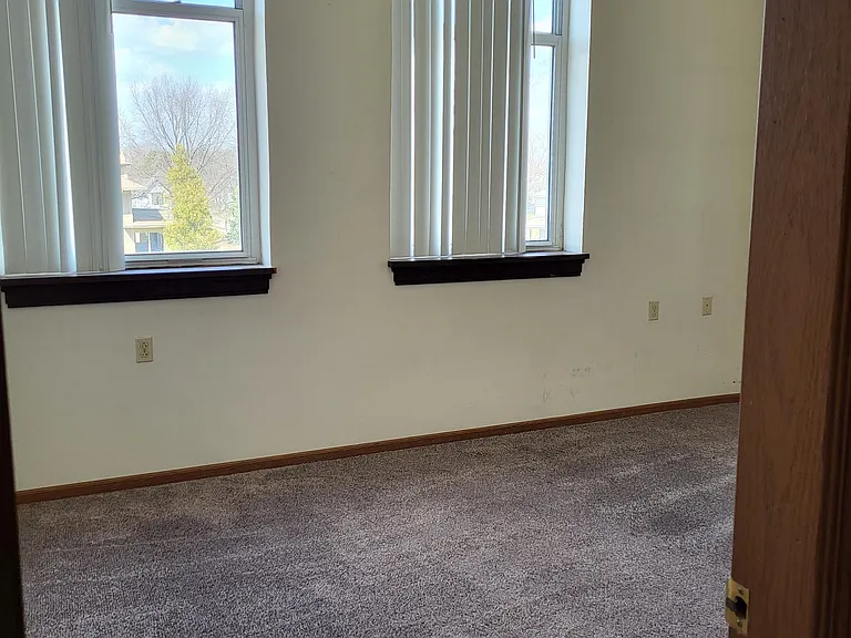 416 Sullivan Ave W #309 — Photo 8