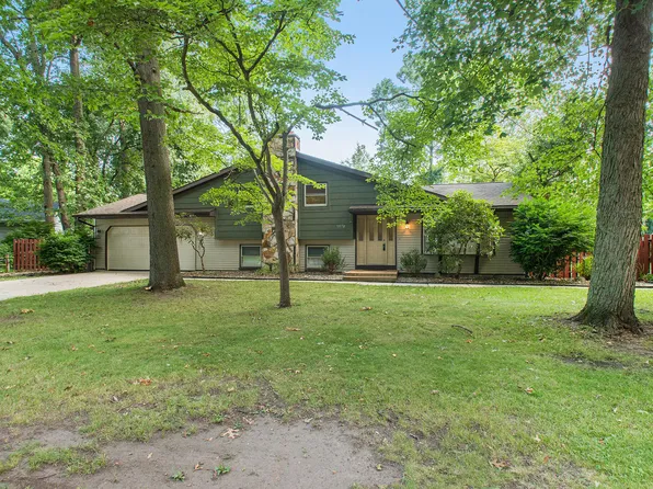 71178 Merle St, Edwardsburg, MI 49112