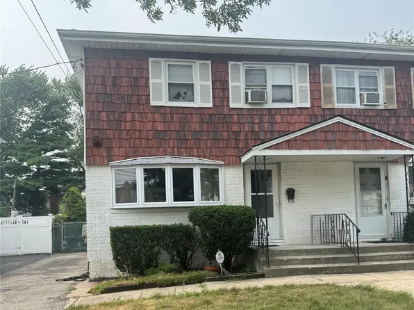 14718 257th Street, Rosedale, NY 11422