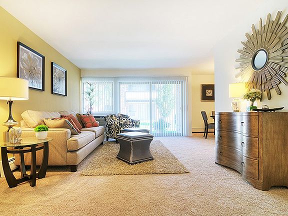 4th image of 1708 Arbor Sq #1722-101
