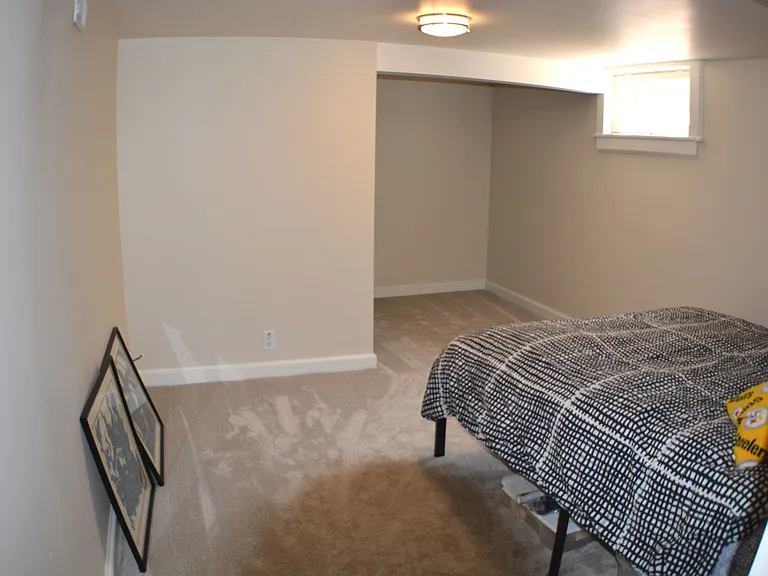 1425 E Zenith Ave — Photo 14