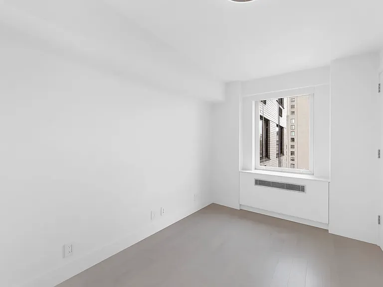 920 Park Ave #15-C — Photo 16
