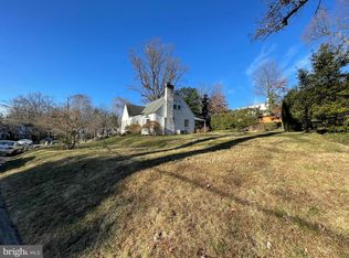 5707 9th St N, Arlington, VA 22205