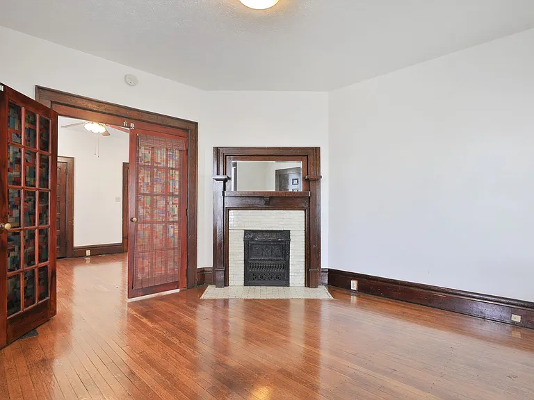 43 E Blake Ave — Photo 3