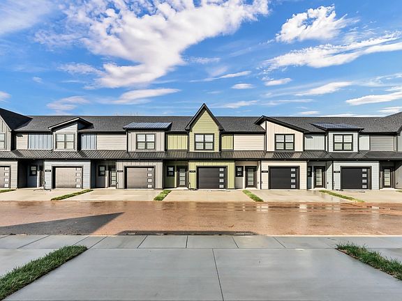 4th image of 1406 Jonathan Wade Cir
