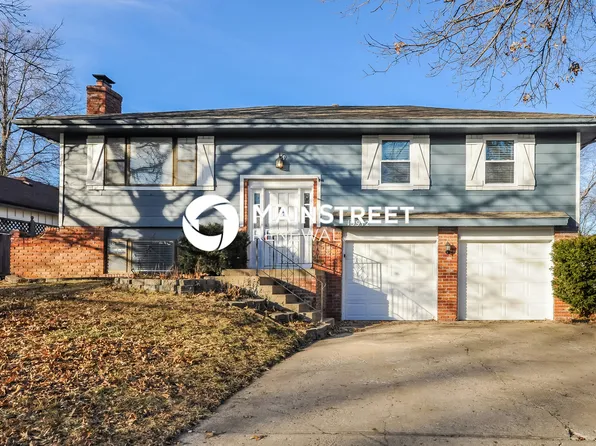 15912 W 153rd St, Olathe, KS 66062