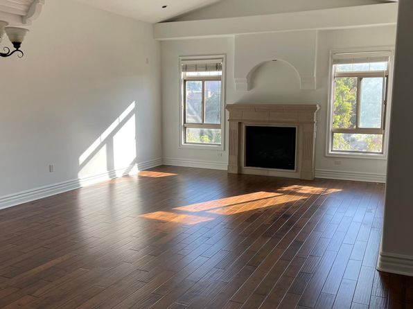 10640 Woodbridge St APT 207