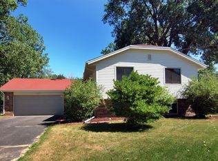 5340 Thotland Rd, Golden Valley, MN 55422