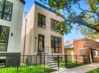 2938 N Leavitt St, Chicago, IL 60618
