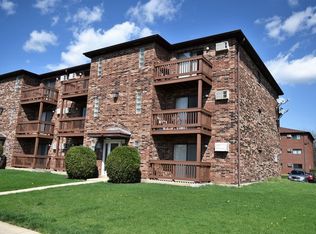 1129 Cedar St APT 1A, Glendale Heights, IL 60139