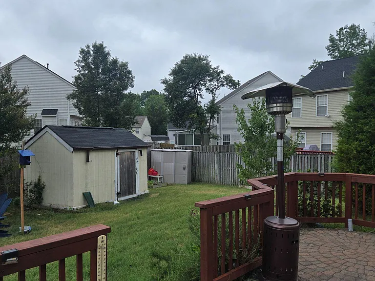 7811 New Ascot Ln — Photo 33