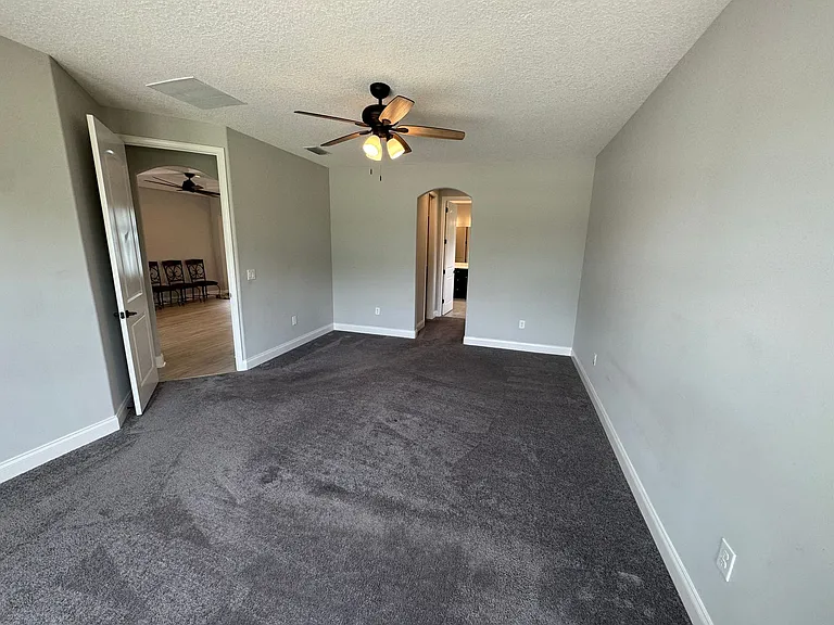 64 Rose Dew Dr — Photo 11