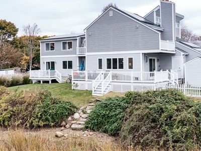 109 Pilot Dr, Somerset, MA, 02726