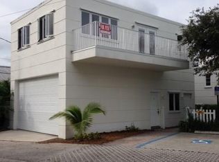 477 SE Riverside Dr, Stuart, FL 34994