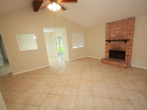 5th image of 2314 Townhall Ln
