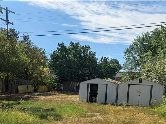 3rd image of 197 W Center St