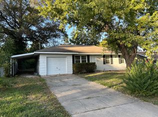 3223 W Olive St, Springfield, MO 65802