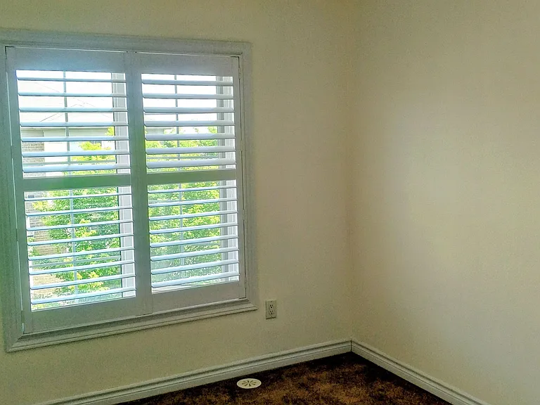 32 Aspen Hills Rd #4 — Photo 19