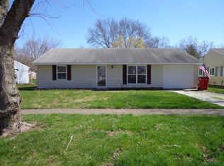 614 Dogwood Dr, Champaign, IL 61821