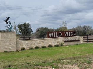324 Shorebird Ln, Columbus, TX 78934