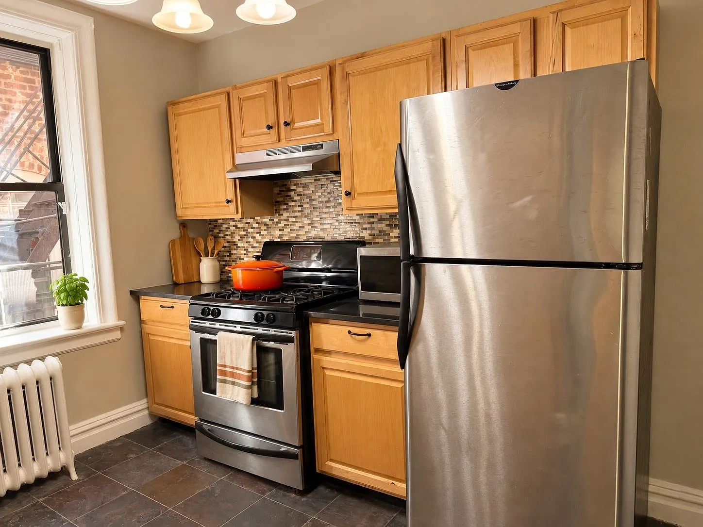1 bed, 1.0 bath, $2,000 — Photo 4