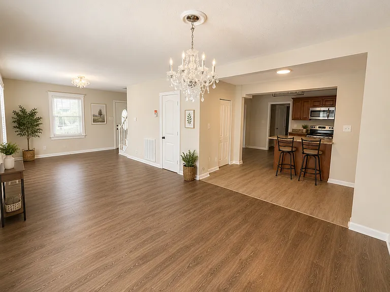 3401 Brighton St — Photo 3