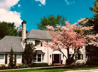 801 Northwinds Dr, Bryn Mawr, PA 19010
