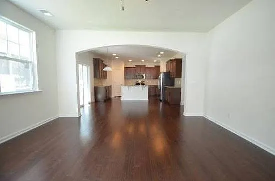304 Bracken Fern Rd — Photo 2